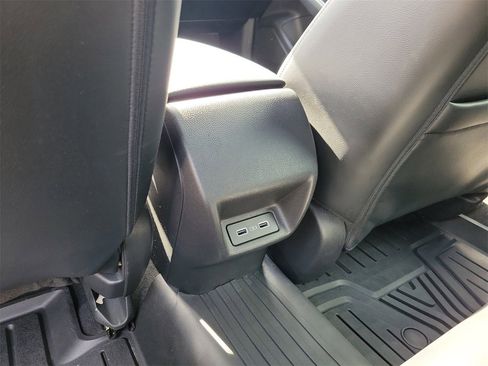 Used 2022 Honda Civic Sport Touring image 10