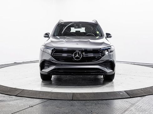 Used 2023 Mercedes-Benz EQB 300 4MATIC image 2