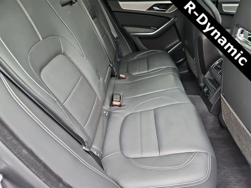 Used 2024 Jaguar F-PACE R-Dynamic S image 34
