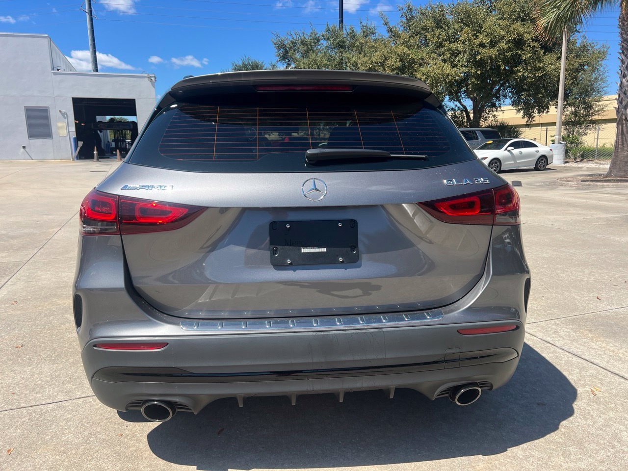 Used 2023 Mercedes-Benz GLA 35 AMG 4MATIC image 7