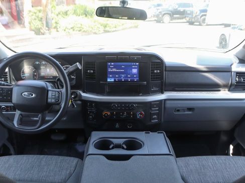 Used 2024 Ford F250 XLT AWD/4WD image 24