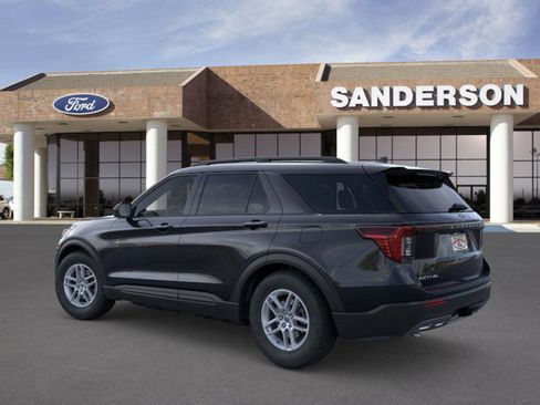 New 2026 Ford Explorer Active w/ Active Comfort Package image 5