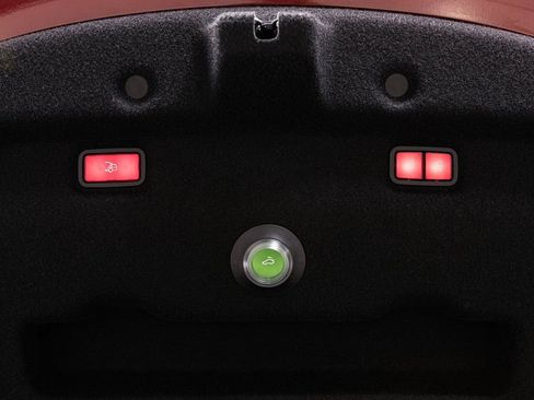 Used 2022 Mercedes-Benz SL 63 AMG SL 63 AMG w/ AMG Aerodynamic Package image 33