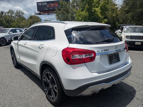 Certified 2018 Mercedes-Benz GLA 250 image 5