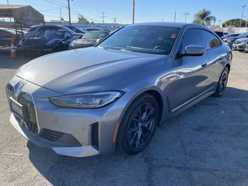 Used 2023 BMW i4 eDrive35 w/ Premium Package RWD image 2