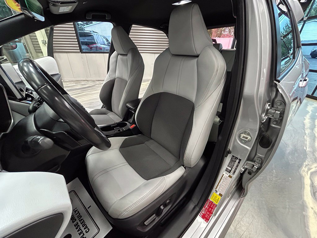Used 2024 Toyota Corolla XSE FWD image 7
