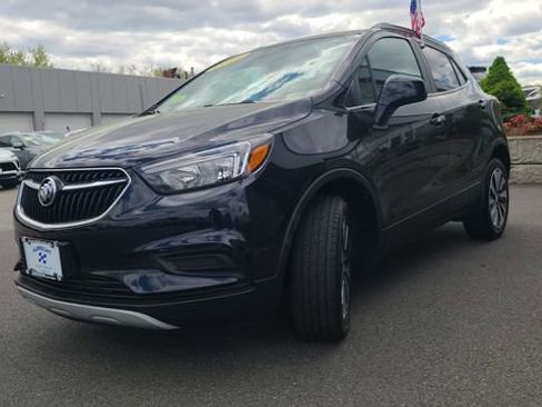 Used 2022 Buick Encore Preferred w/ Safety Package AWD/4WD image 4