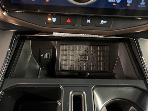 Certified 2025 Ford F150 Lightning Lariat image 14