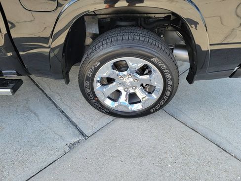 Used 2025 RAM 1500 Big Horn RWD image 22