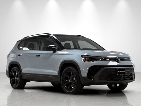 New 2026 Volkswagen Taos SE AWD/4WD image 7