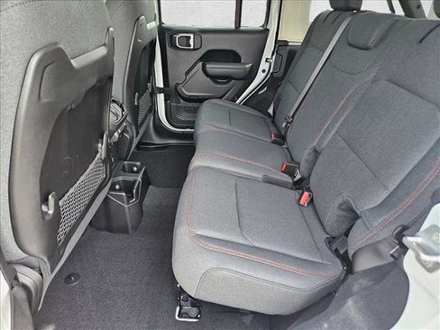 New 2026 Jeep Wrangler Unlimited Rubicon image 15