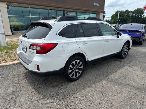 Used 2017 Subaru Outback 2.5i Limited AWD/4WD image 9