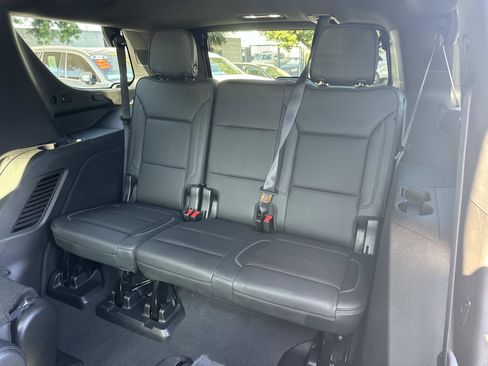 Used 2023 GMC Yukon Denali image 25