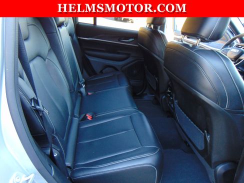 Certified 2024 Jeep Grand Cherokee Limited image 41