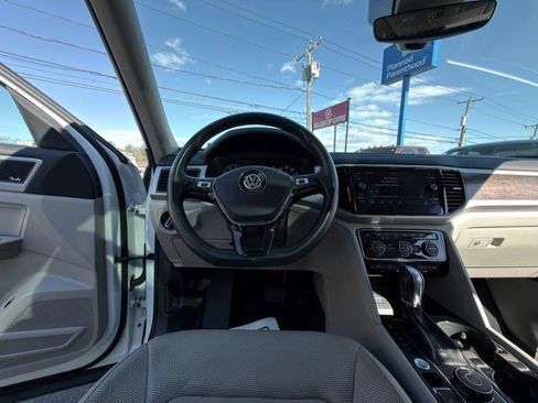 Used 2018 Volkswagen Atlas SEL Premium AWD/4WD image 35