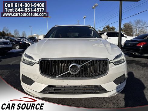 Used 2018 Volvo XC60 T6 Momentum w/ Advanced Package image 2