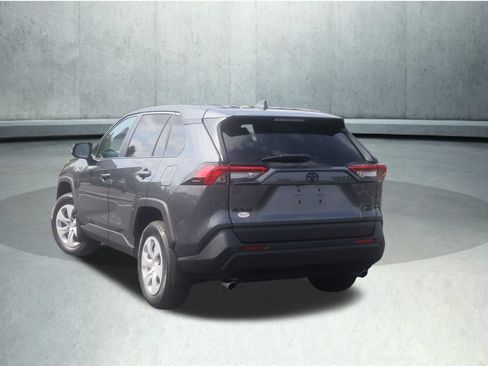 Used 2025 Toyota RAV4 LE AWD/4WD image 27