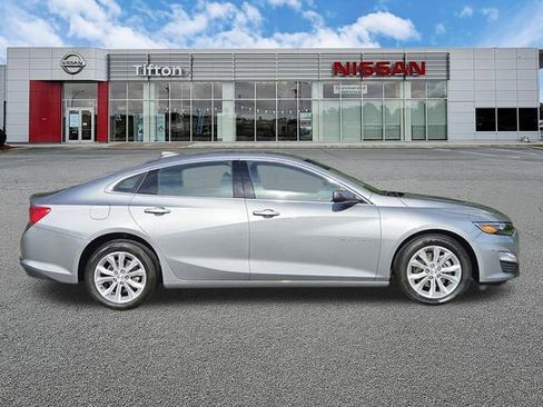 Used 2024 Chevrolet Malibu LT FWD image 3