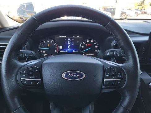 Used 2020 Ford Explorer XLT w/ Equipment Group 202A image 22