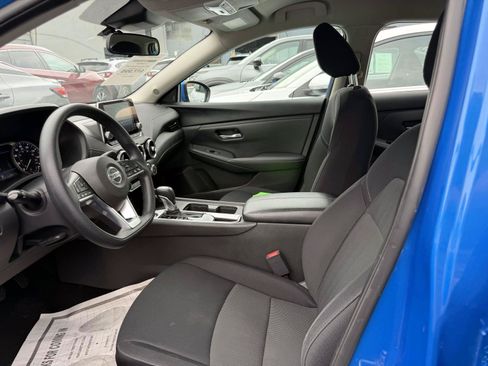 Used 2023 Nissan Sentra SV FWD image 17
