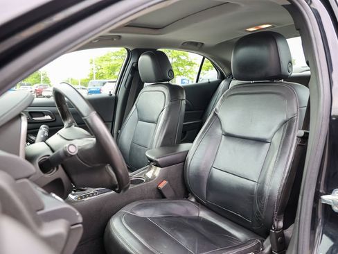 Used 2015 Chevrolet Malibu LTZ FWD image 32