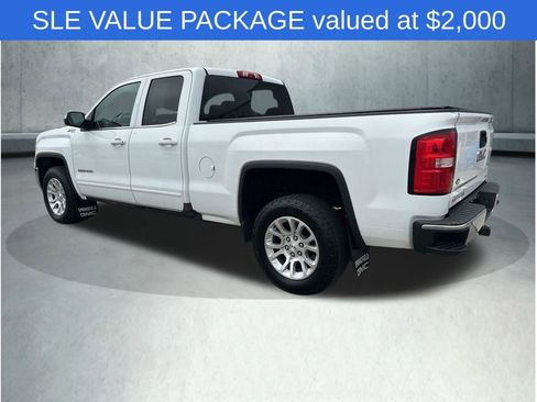 Used 2017 GMC Sierra 1500 SLE w/ SLE Value Package AWD/4WD image 4