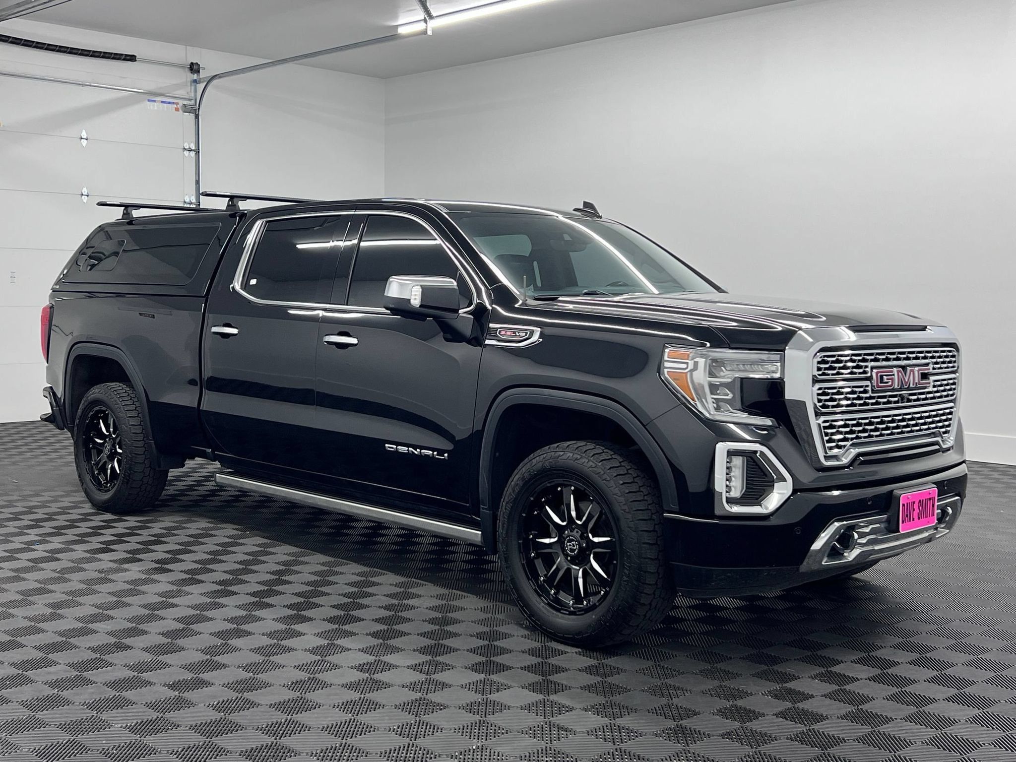 Used 2019 GMC Sierra 1500 Denali w/ Denali Ultimate Package AWD/4WD image 6