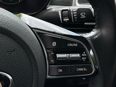 Used 2019 Kia Optima S image 23