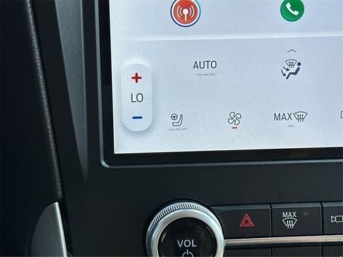 Certified 2022 Ford Edge SEL w/ Convenience Package image 26