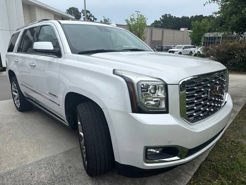 Used 2020 GMC Yukon Denali w/ Denali Premium Package AWD/4WD image 4