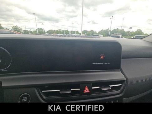 Certified 2024 Kia Seltos EX AWD/4WD image 23