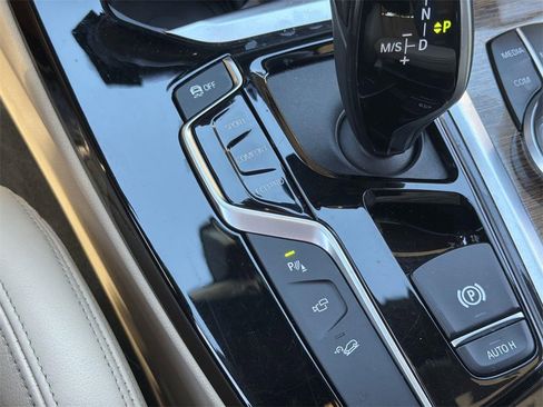 Used 2019 BMW X3 M40i w/ Premium Package image 17