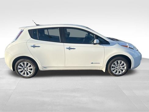 Used 2015 Nissan Leaf S w/ Charge Package image 7