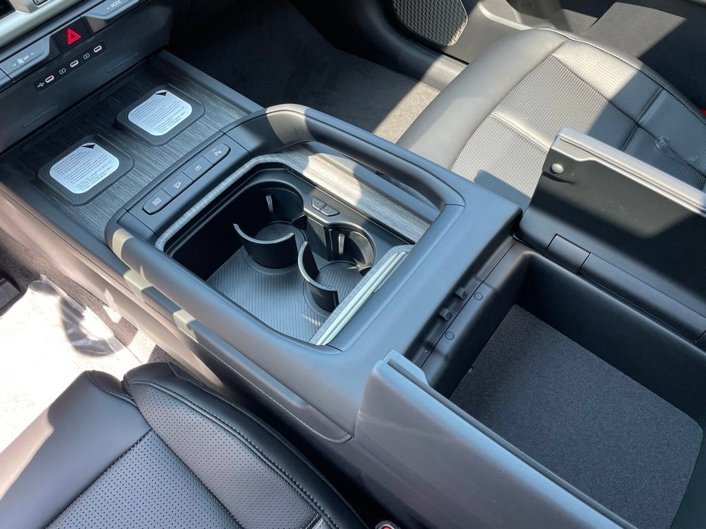 New 2027 Kia Telluride SX Prestige AWD/4WD image 9