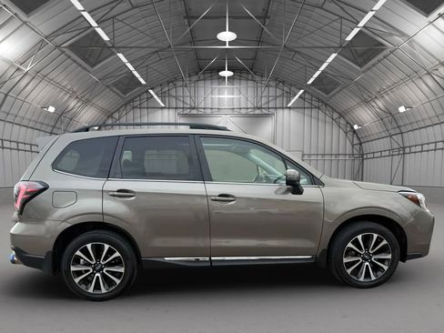 Used 2017 Subaru Forester 2.0XT Touring image 3