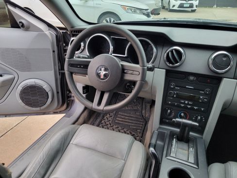 Used 2007 Ford Mustang Coupe RWD image 16