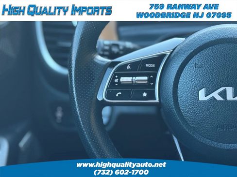 Used 2024 Kia Seltos SX image 37