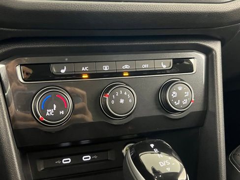 Used 2024 Volkswagen Tiguan S image 19