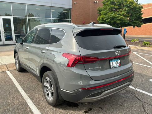 Used 2023 Hyundai Santa Fe SEL w/ Winter Weather Package AWD/4WD image 4