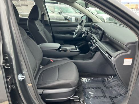 New 2026 Hyundai Tucson Blue SE AWD/4WD image 17