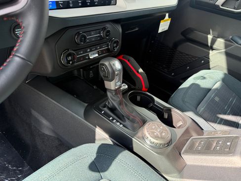 New 2026 Ford Bronco Heritage Edition AWD/4WD image 13