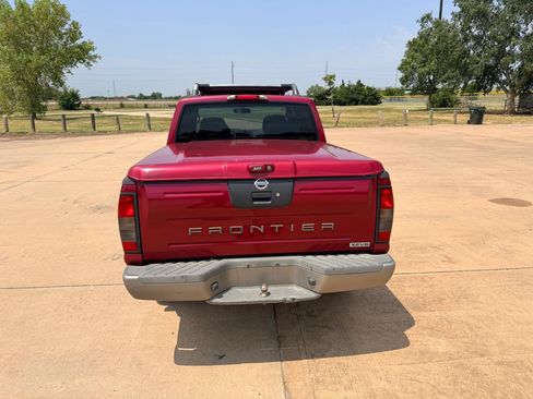 Used 2003 Nissan Frontier XE RWD image 9