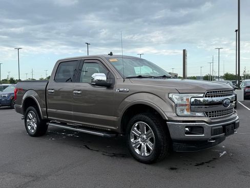 Used 2019 Ford F150 Lariat w/ Equipment Group 502A Luxury AWD/4WD image 3