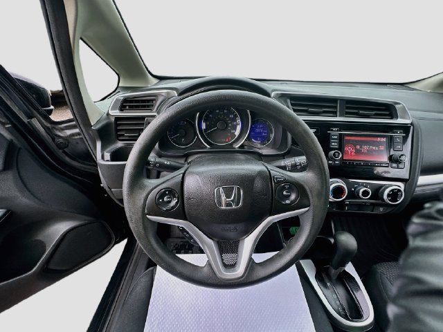 Used 2019 Honda Fit LX image 30