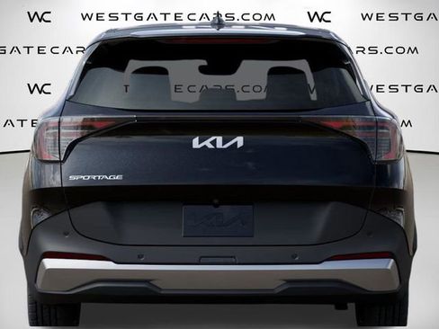 New 2026 Kia Sportage LX image 18