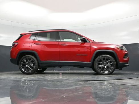 New 2026 Jeep Compass Altitude image 59