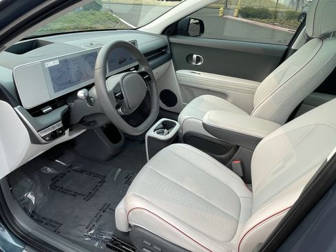 Used 2024 Hyundai Ioniq 5 Limited RWD image 10