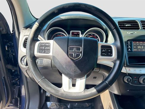 Used 2018 Dodge Journey SE w/ Connectivity Group image 12