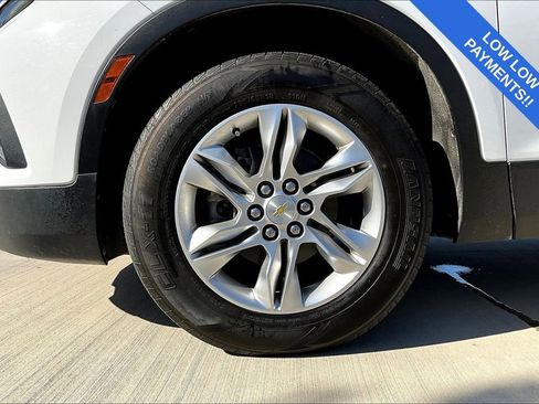 Used 2021 Chevrolet Blazer LT image 12