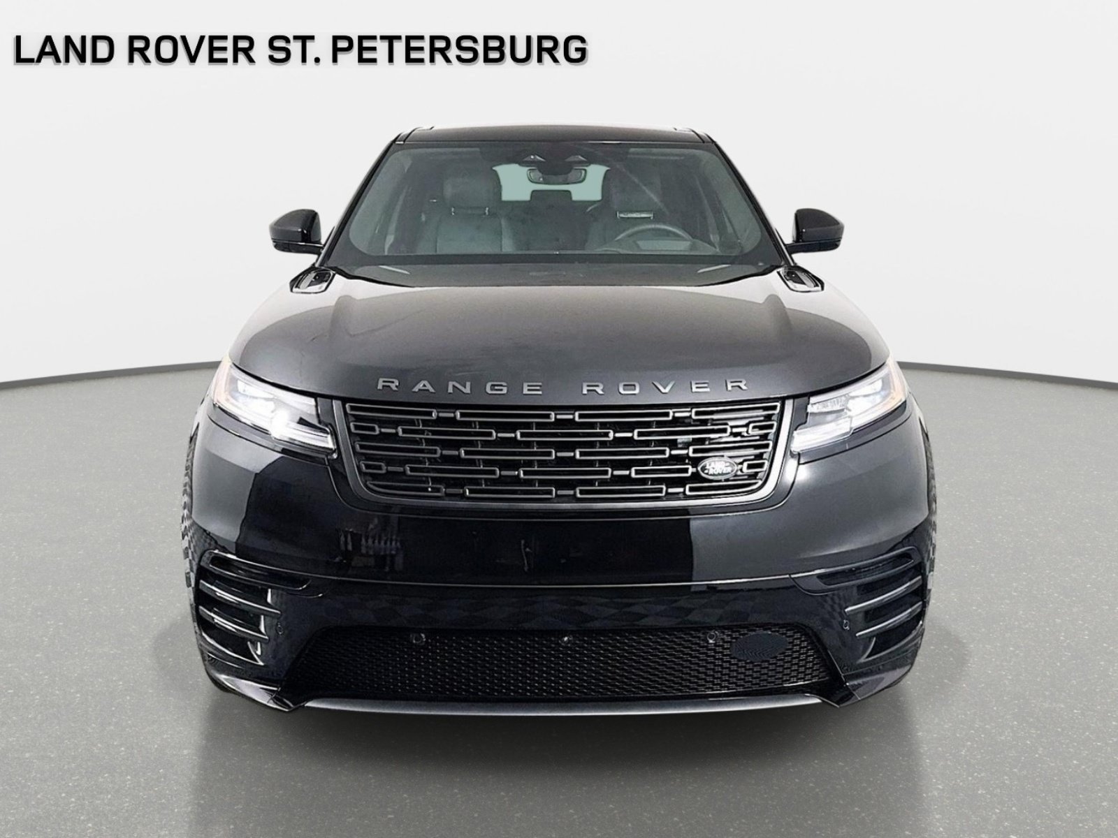Used 2026 Land Rover Range Rover Velar Dynamic SE AWD/4WD image 2